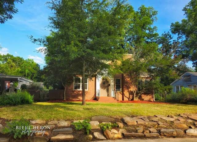 Property at 129 Ardmore Ave, Shreveport, LA 71105, 4 beds, 2 baths
