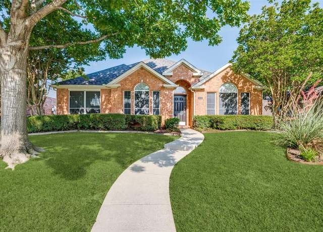 Property at 6717 Candlecreek Ln, Plano, TX 75024, 4 beds, 2 baths