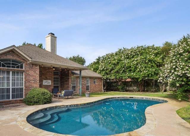 Property at 1231 Radisson Dr, Hewitt, TX 76643, 4 beds, 2 baths