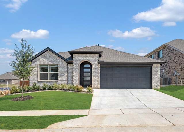 Property at 937 Kingbird Ln, Alvarado, TX 76009, 4 beds, 2 baths