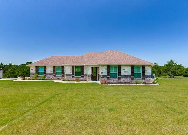 Property at 949 Sister Grove Rd, Van Alstyne, TX 75495, 3 beds, 2 baths