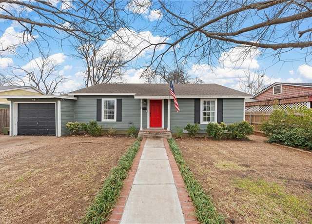 Property at 3100 Colonial Ave, Waco, TX 76707, 2 beds, 2 baths