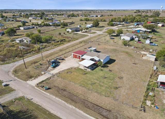 Property at 1416 Pheasant Dr, Venus, TX 76084, 3 beds, 2 baths
