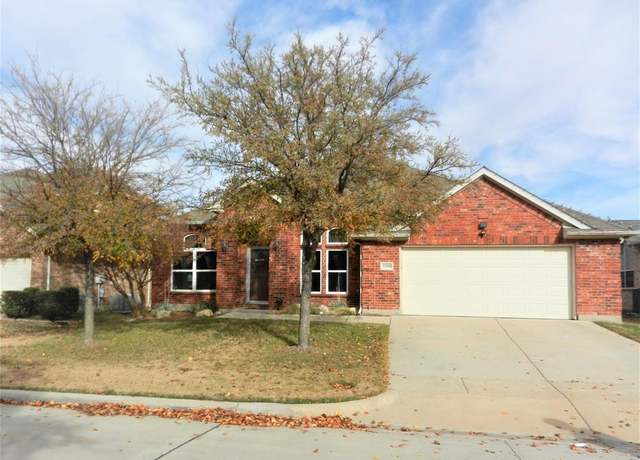Property at 5508 Post Ridge Dr, Fort Worth, TX 76123, 3 beds, 2 baths