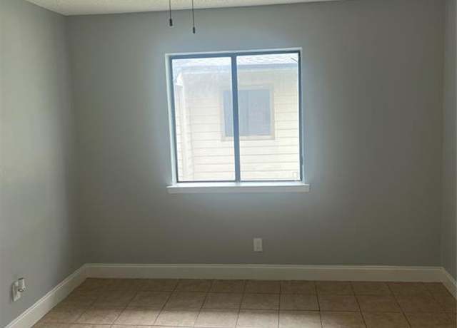 Property at 6646 E Lovers Ln #1510, Dallas, TX 75214, 2 beds, 1 bath