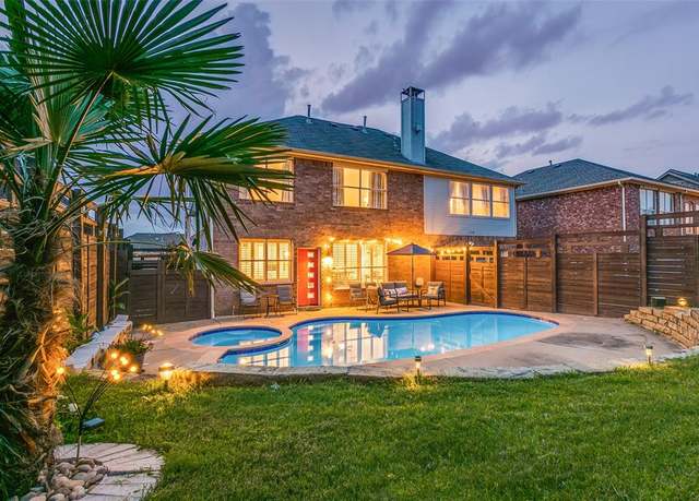 Property at 1338 Barclay Dr, Carrollton, TX 75007, 4 beds, 3 baths