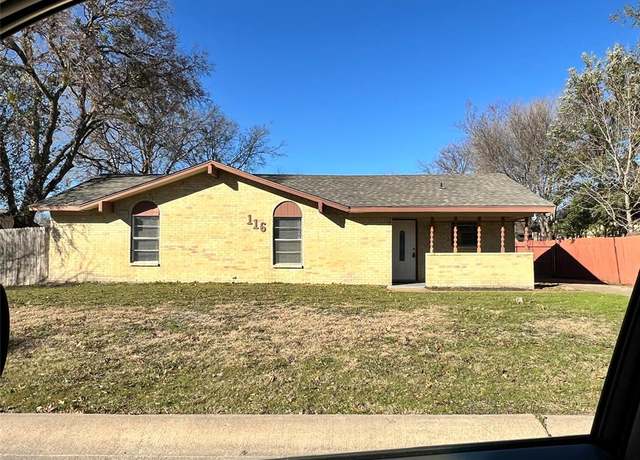 Property at 116 Darrell Dr, Heath, TX 75032, 3 beds, 2 baths