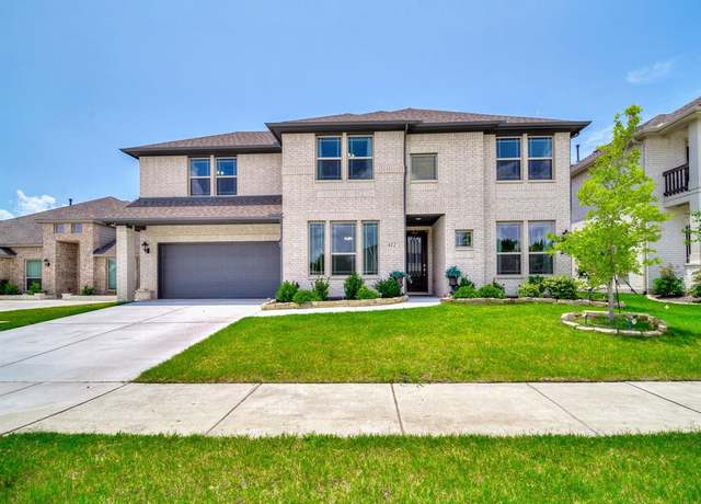 Property at 412 Navo Rd, Little Elm, TX 75068, 4 beds, 3.5 baths