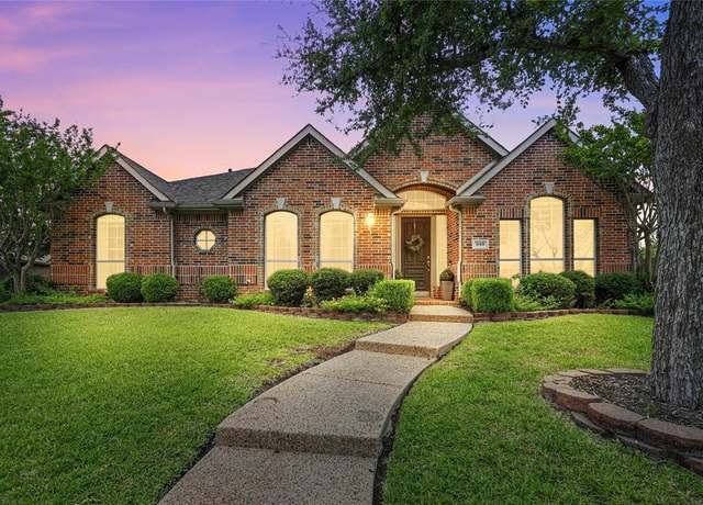 Property at 643 Aspen Ct, Murphy, TX 75094, 4 beds, 3 baths