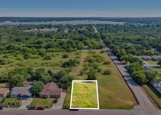 Property at 6004 Grayson St, Fort Worth, TX 76119