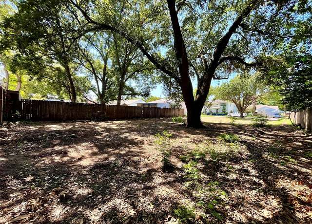 Property at 225 Sunset Ln, Fort Worth, TX 76114