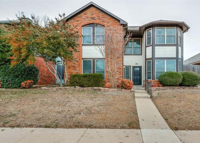 Property at 2211 Greenview Dr, Carrollton, TX 75010, 3 beds, 2.5 baths