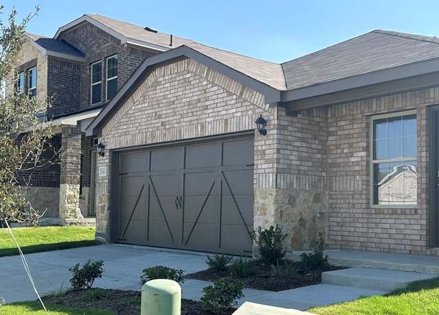 Property at 1611 Garmon St, Crandall, TX 75114, 3 beds, 2 baths