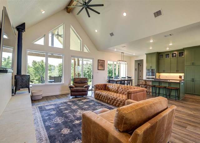 Property at 739 Clear Creek Loop, Saint Jo, TX 76265, 3 beds, 2.5 baths