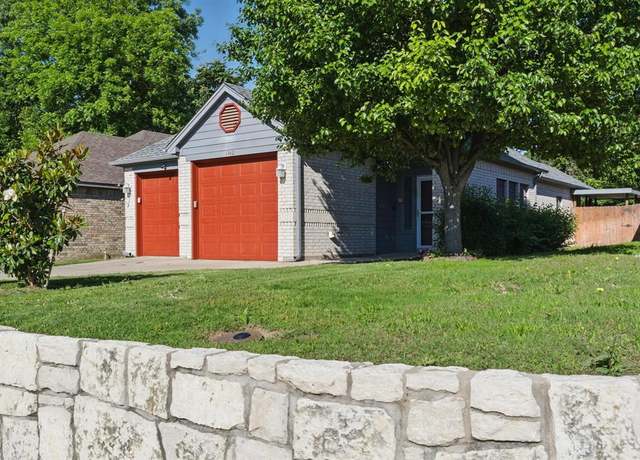 Property at 1142 Story Book Ln, Weatherford, TX 76086, 2 beds, 2 baths