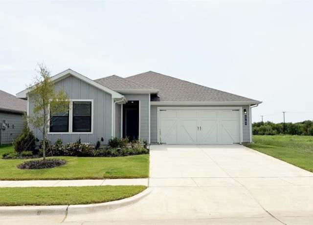 Property at 1761 River Bend Rd, Burleson, TX 76028, 5 beds, 3 baths