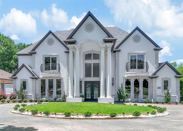 Property at 5809 Golden Leaf Ct, Plano, TX 75093, 5 beds, 4.5 baths