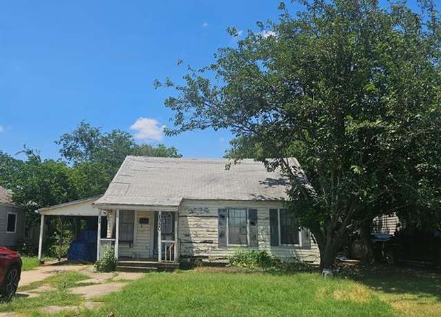 Property at 1930 Houston St, Grand Prairie, TX 75050, 3 beds, 1 bath