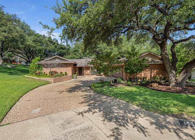 Property at 6536 Genoa Rd, Fort Worth, TX 76116, 3 beds, 2.5 baths