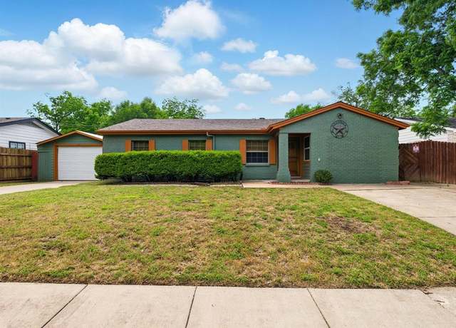 Property at 1512 Lackland St, Arlington, TX 76010, 4 beds, 2.5 baths
