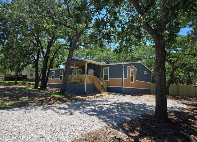 Property at 1737 Long Ave, Pelican Bay, TX 76020, 4 beds, 2 baths