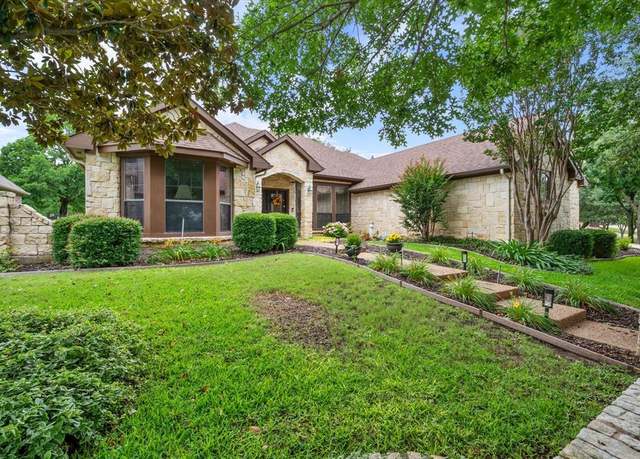 Property at 1017 High Lake Trl, Mansfield, TX 76063, 3 beds, 2 baths