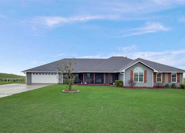 Property at 210-215 Southard Dr, Avalon, TX 76651, 3 beds, 2 baths