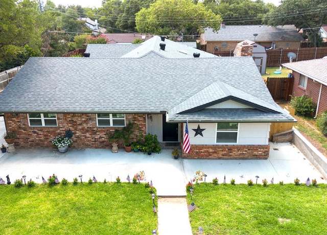 Property at 1821 Kynette Dr, Euless, TX 76040, 4 beds, 3 baths