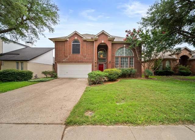 Property at 14633 Lakecrest Dr, Addison, TX 75001, 3 beds, 2.5 baths