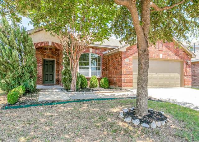 Photo of 15428 Adlong Dr, Fort Worth, TX 76262