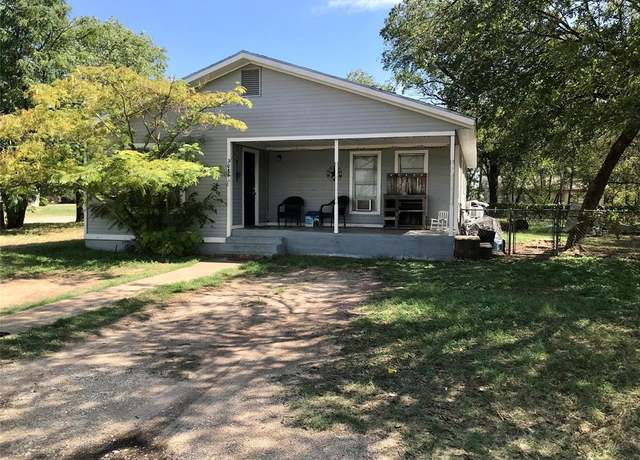 Property at 308 N San Marcus St, Whitney, TX 76692, 4 beds, 3 baths