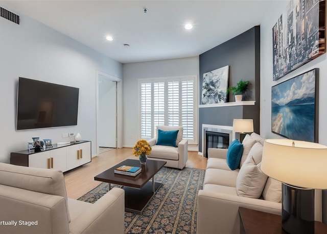 Property at 4122 Avondale Ave #205, Dallas, TX 75219, 2 beds, 2.5 baths