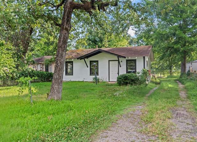 Property at 7032 Gregory St, Shreveport, LA 71108, 3 beds, 1 bath