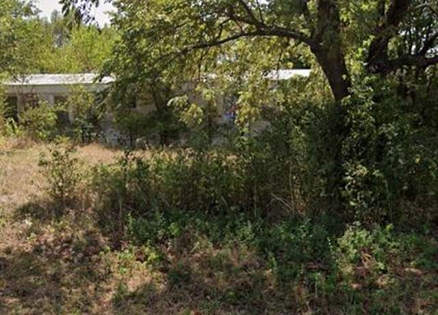 Property at 114 E Sycamore St, Ravenna, TX 75476