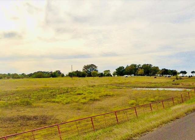 Property at 879 Palmyra Rd, Palmer, TX 75152