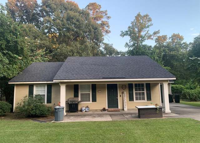 Property at 717 Eakin Dr, Shreveport, LA 71107, 2 beds, 2 baths