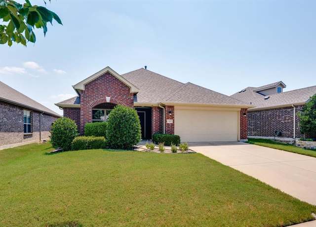 Property at 1912 Alton Way, Aubrey, TX 76227, 3 beds, 2 baths