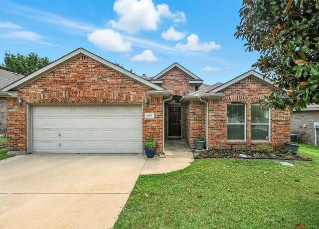 Property at 6617 Chalk River Dr, Fort Worth, TX 76179, 3 beds, 2 baths