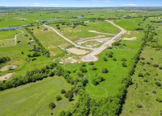 Property at 6009 Prairieview Ct, Godley, TX 76044
