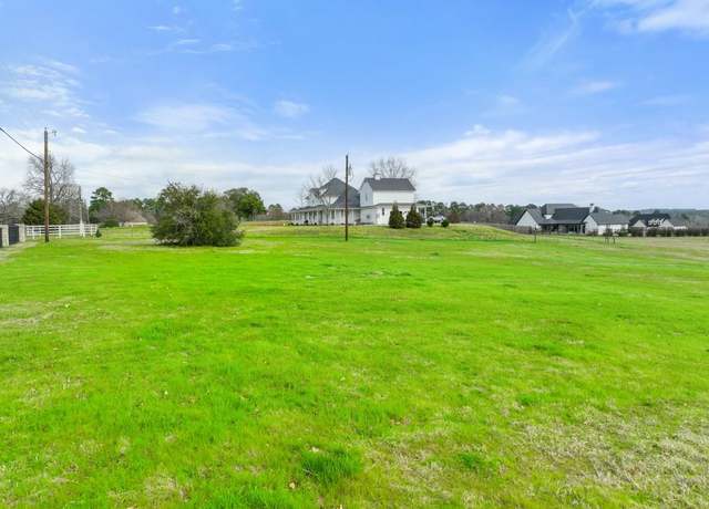 Property at 605 Bridle Rdg, Tyler, TX 75703