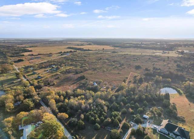 Property at 322 SE County Road 3071, Corsicana, TX 75109