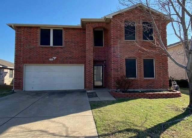 Property at 1025 W Stone Chapel Way, Fort Worth, TX 76179, 4 beds, 2.5 baths