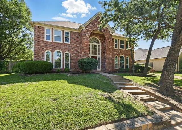 Property at 1517 Highland Lakes Dr, Keller, TX 76248, 5 beds, 4 baths