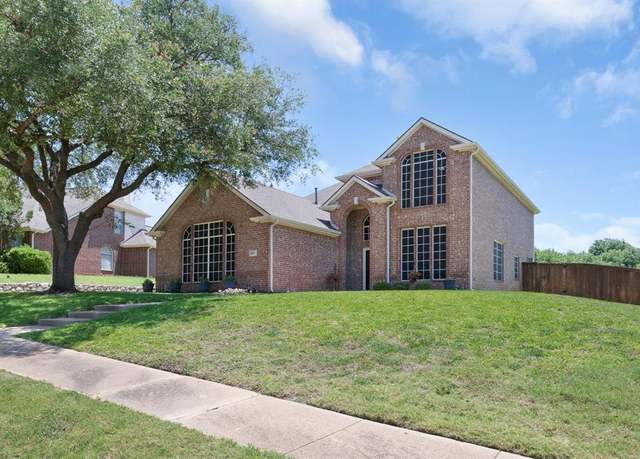 Property at 3102 Indian Trail Ct, Rowlett, TX 75088, 4 beds, 2.5 baths