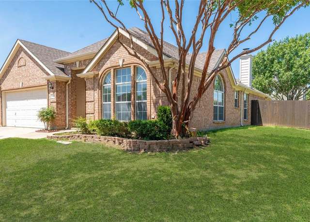 Property at 7867 Park Falls Ct, Fort Worth, TX 76137, 3 beds, 2 baths