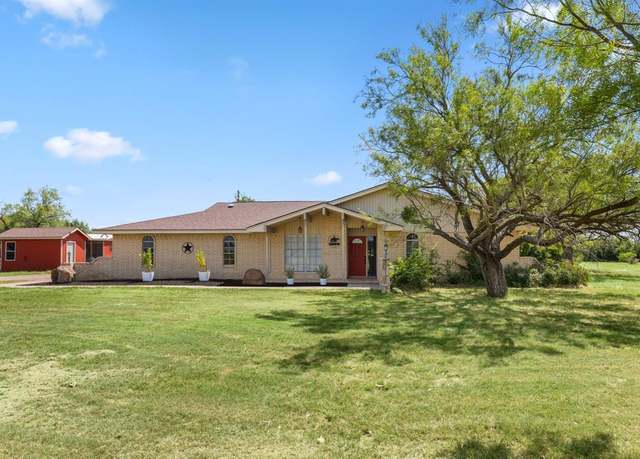 Property at 495 Minnetonga Trl, Wichita Falls, TX 76310, 4 beds, 2 baths
