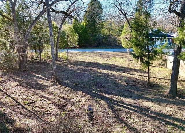 Property at 120 Shallowater Rd, Mabank, TX 75156