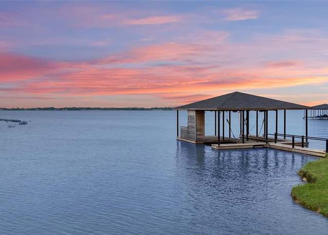 Property at 117 Diamond Point Dr, Corsicana, TX 75109