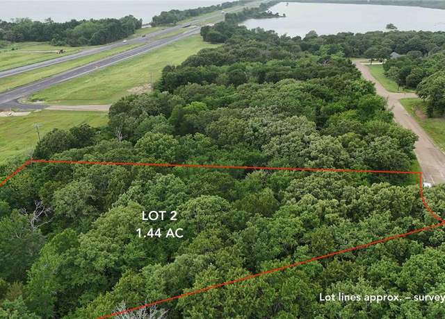 Property at 102 Oakridge Ct Ct, Mabank, TX 75147