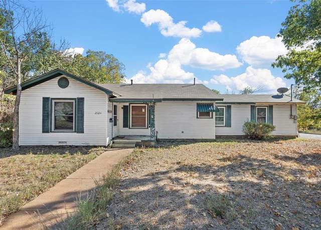 Property at 2924 Cole Ave, Waco, TX 76707, 2 beds, 1 bath